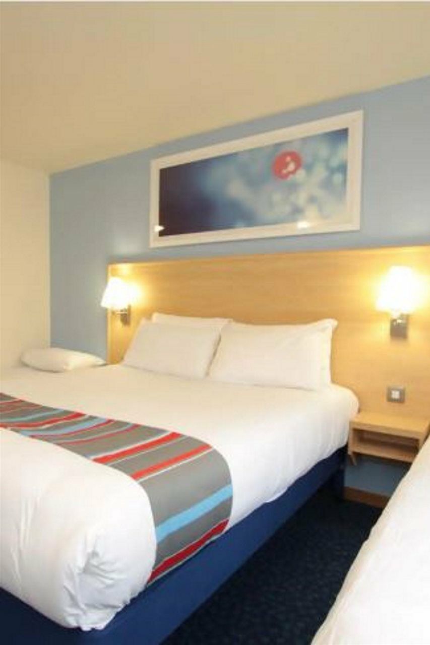 Travelodge Okehampton Sourton Cross Exterior foto